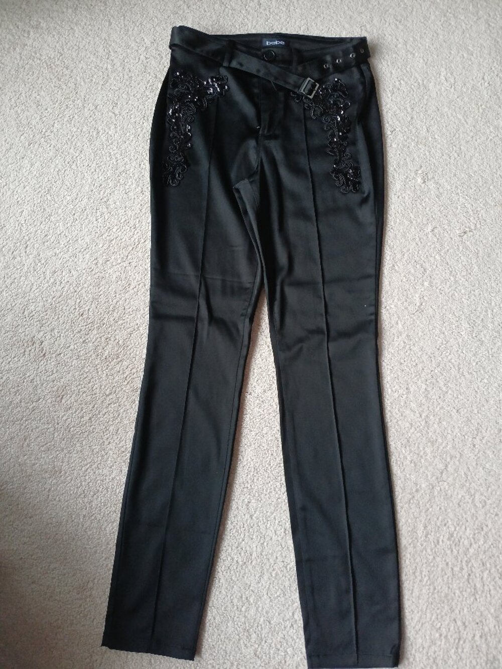 bebe Size 4 Black Pants
